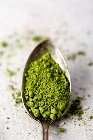close-up-view-kratom-powder-concept_23-2148578465